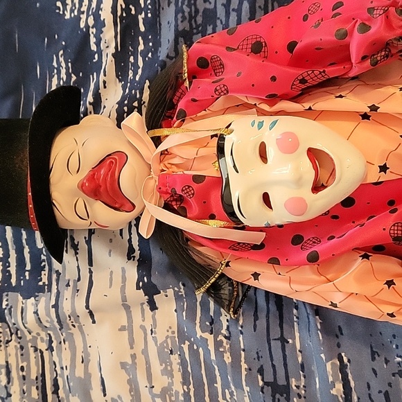 Magical Max and Sad Sam porcelain 16" clowns - Picture 2 of 8